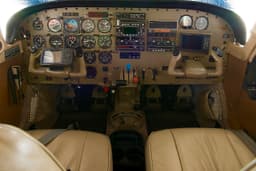 Piper PA-32R-301 CP-2681