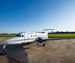 Beechcraft 1900D CP-2835