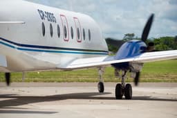 Beechcraft 1900D CP-2835