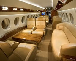 Falcon 7X CS-TLY
