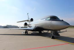 Falcon 7X CS-TLY