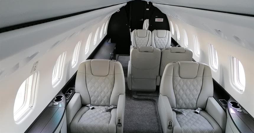Embraer Legacy 650 D-AHOS