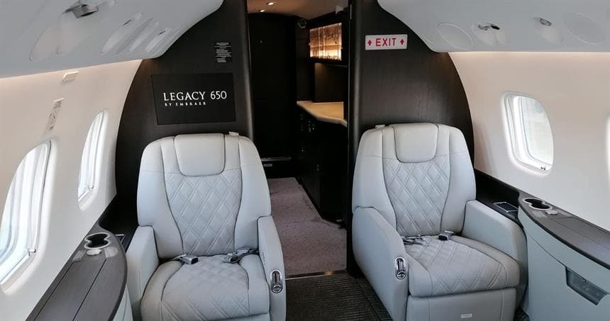 Embraer Legacy 650 D-AHOS