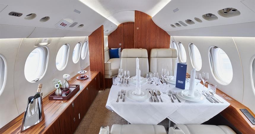 Falcon 7X D-ATON