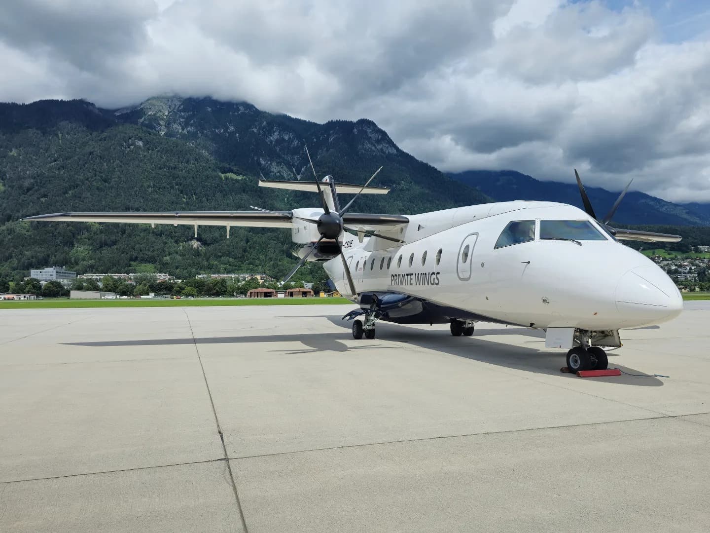 Dornier 328 D-CSUE