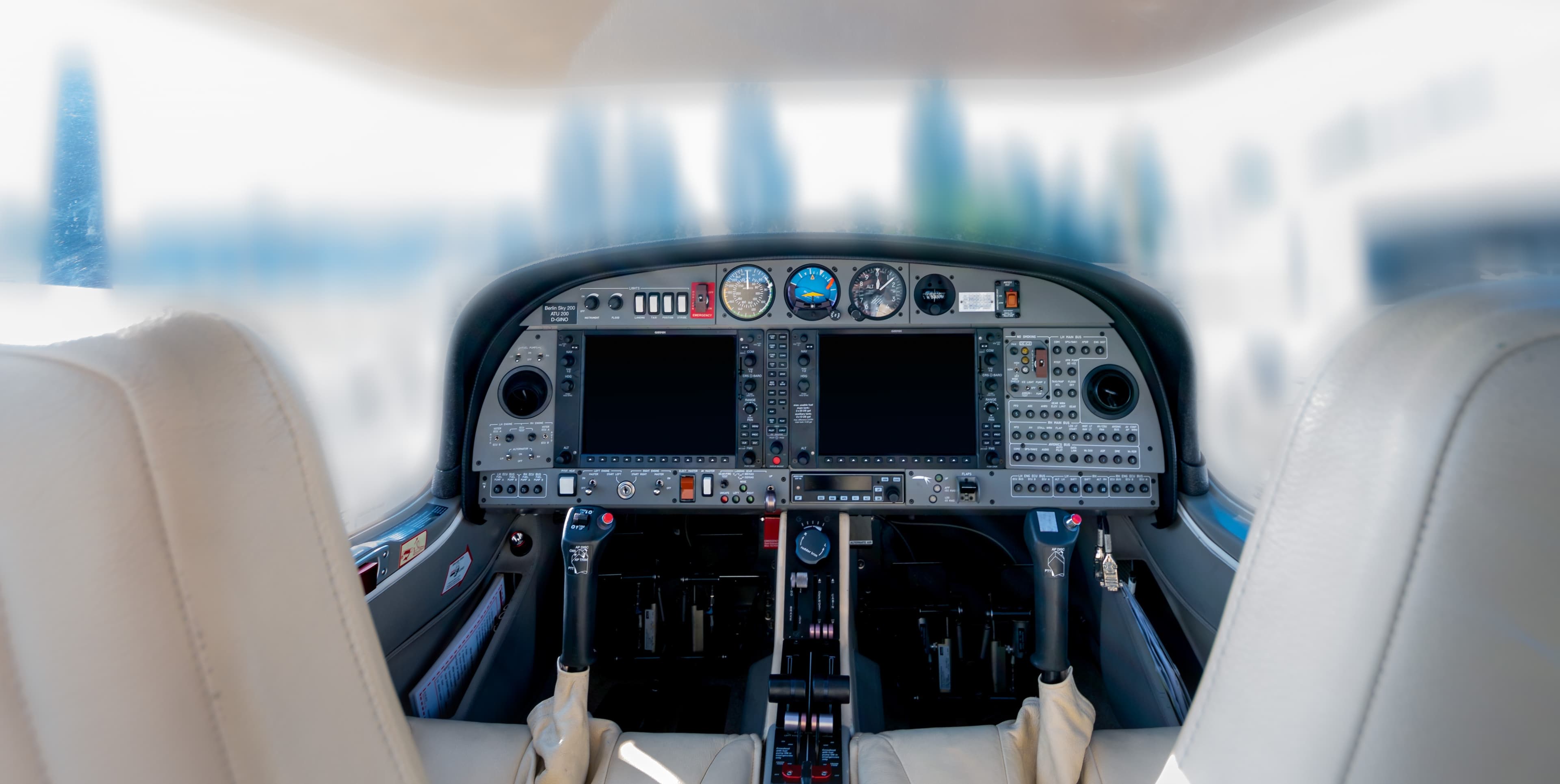 Diamond DA42 Twin Star D-GINO