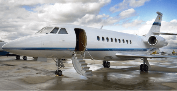 Falcon 2000 EC-JXR