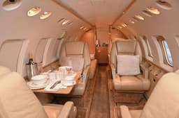 Hawker 800XP EJ-REVA