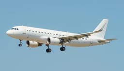 Airbus A320-200 ES-SAD