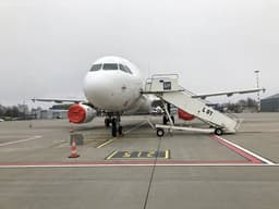 Airbus A320-200 ES-SAW