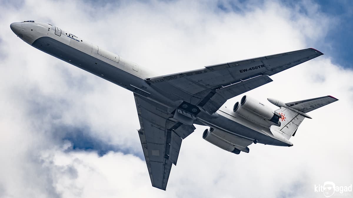 IL-62M EW-450TR