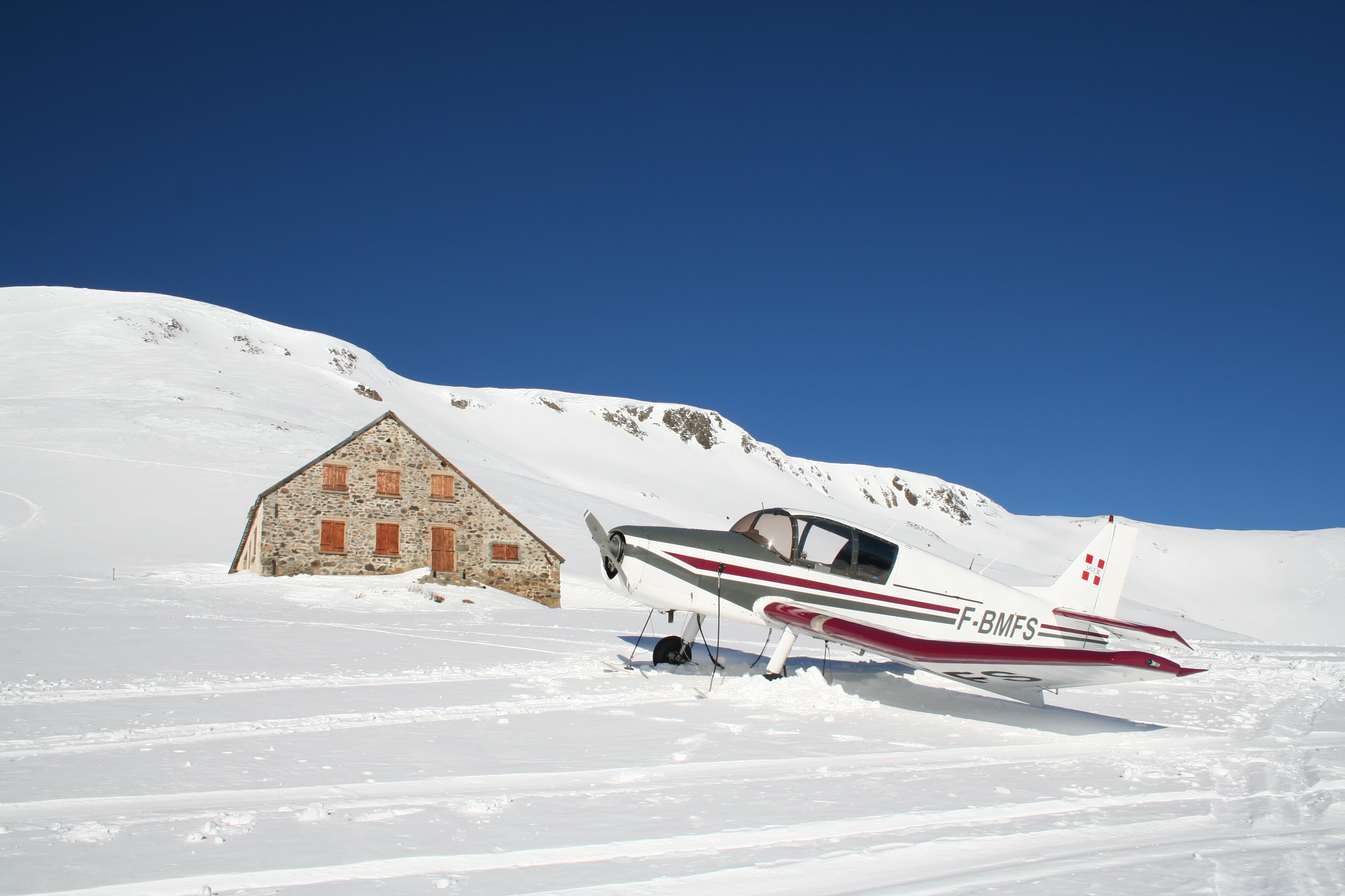 Jodel D140 Mousquetaire F-BMFS