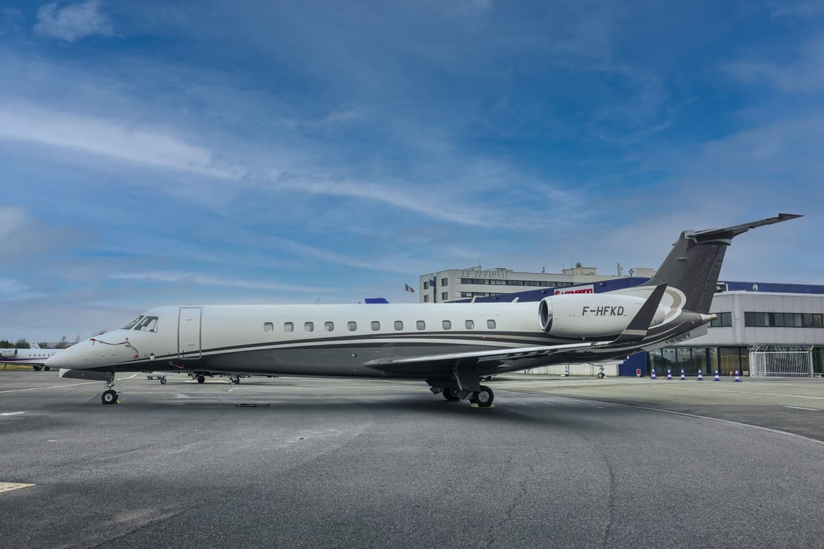 Embraer Legacy 600 F-HFKD