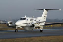 Beechcraft King Air 200 G-GHSV