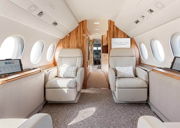 Falcon 8X G-KOLO