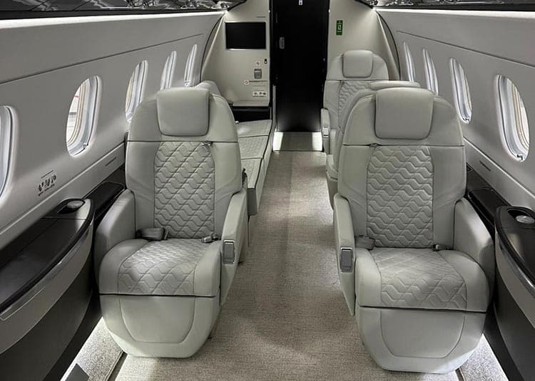 Embraer Praetor 600 G-LZRI