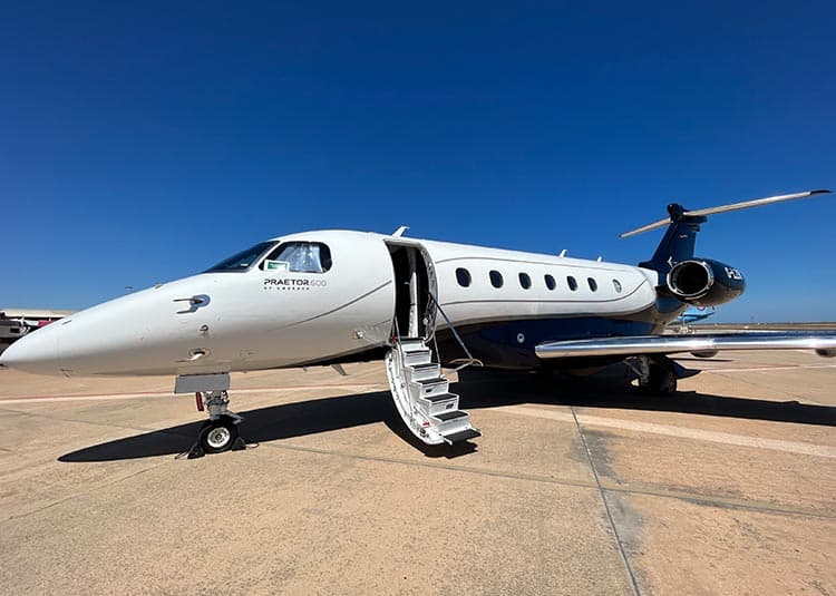 Embraer Praetor 600 G-LZRI