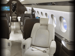 Falcon 7X G-SVNX