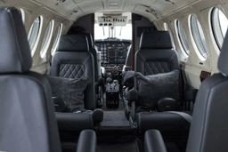 Beechcraft King Air B200 G-VALK