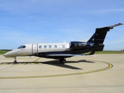 Embraer Phenom 300 G-WZAP