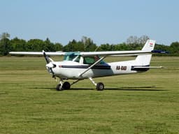 Cessna 152 HA-BAD