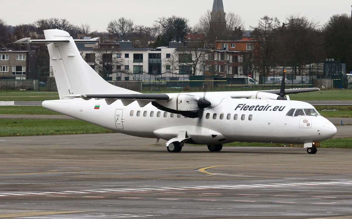 ATR 42-320 HA-KAN
