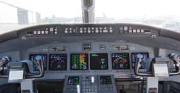 Challenger 604 HB-JRQ