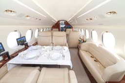 Falcon 8X HB-JSC