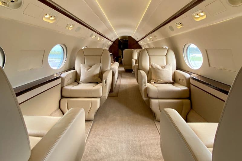 Gulfstream G550 HB-JWY
