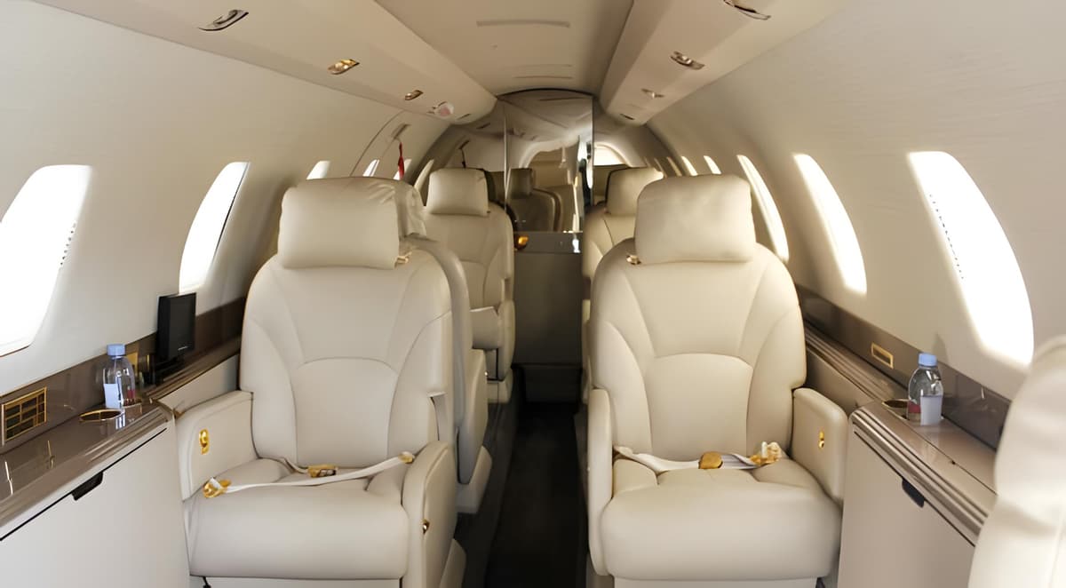 Cessna Citation Sovereign HI985