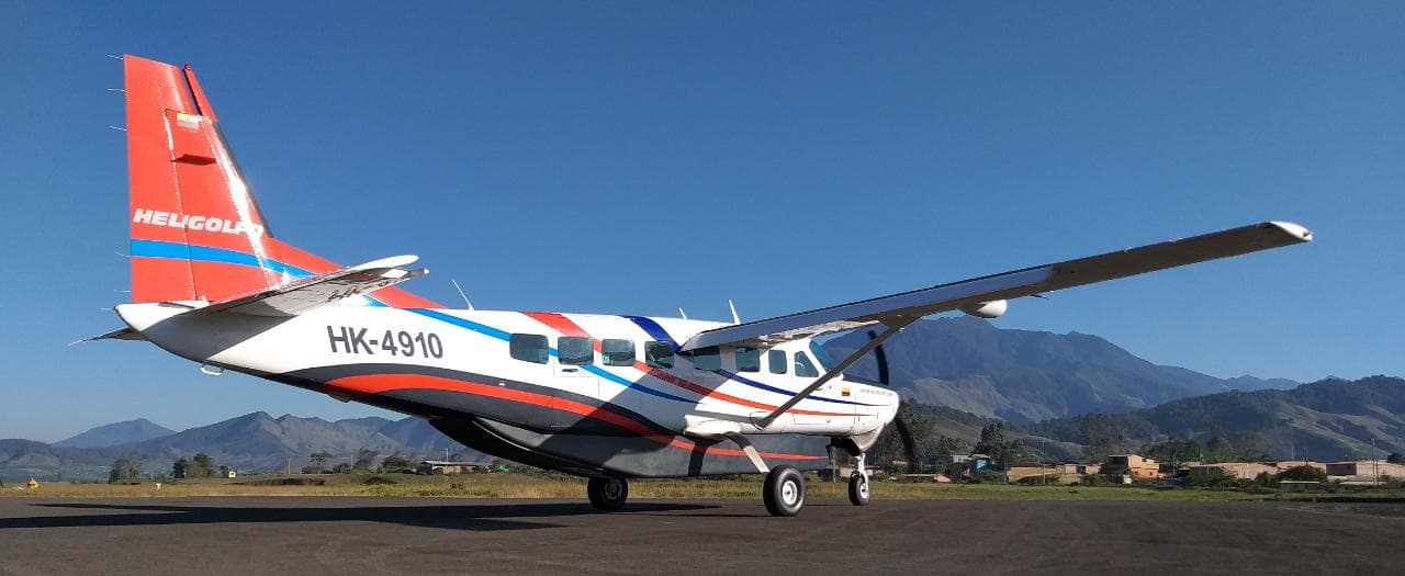 Cessna 208B Grand Caravan HK-4910