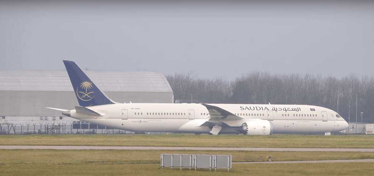 BBJ 787 9 HZ-AR22