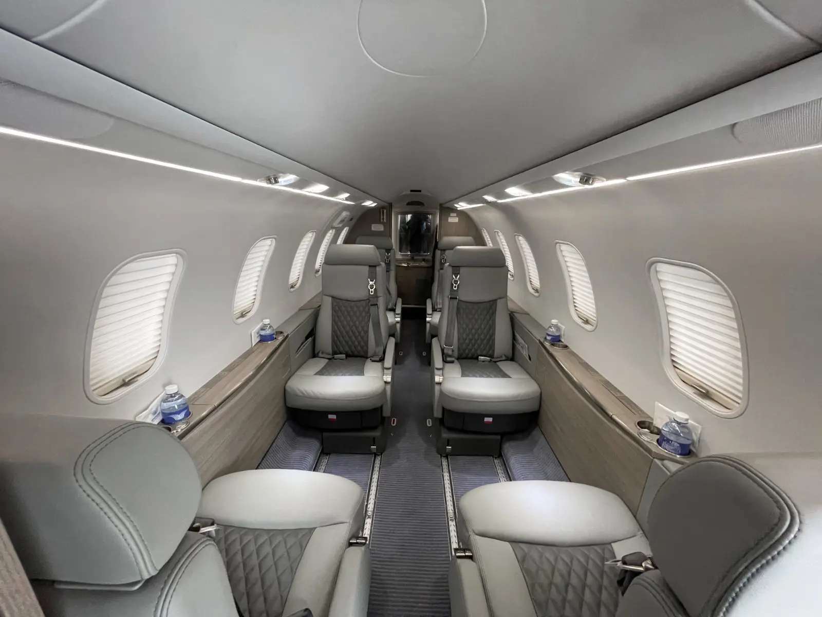 Learjet 40 I-AVNE