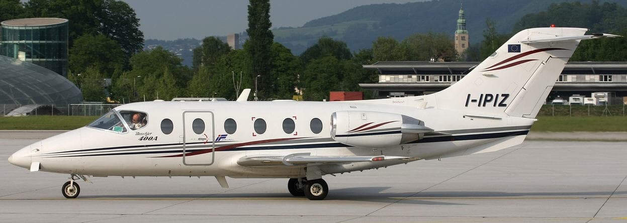 Hawker 400XP I-IPIZ