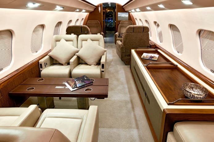 Global Express XRS I-WLFZ