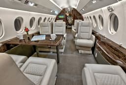 Falcon 2000 N5379F