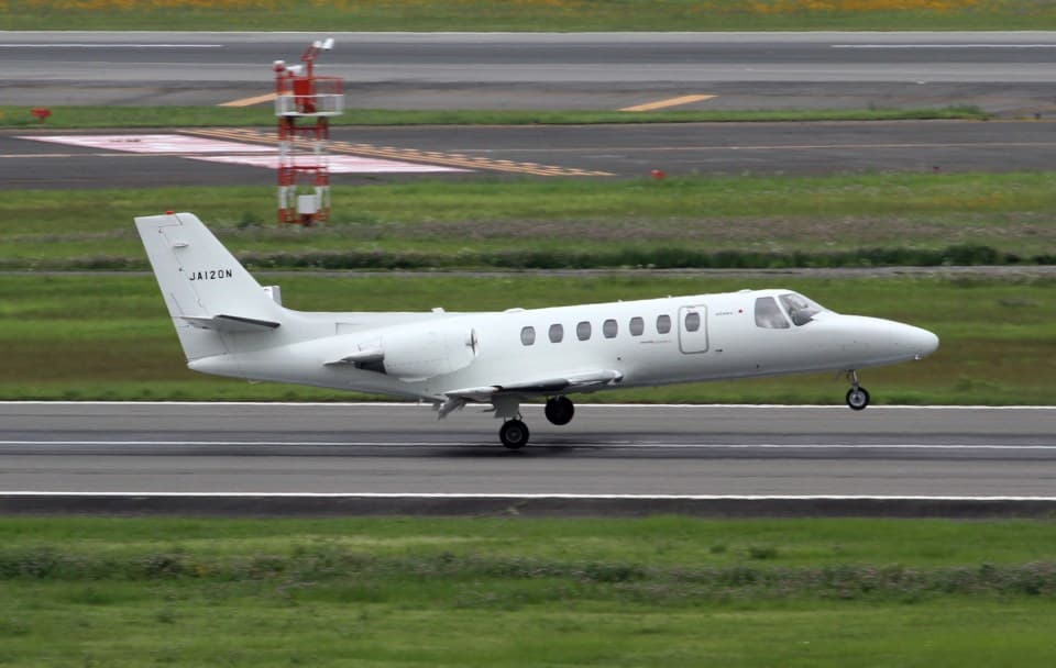 Cessna Citation V JA120N