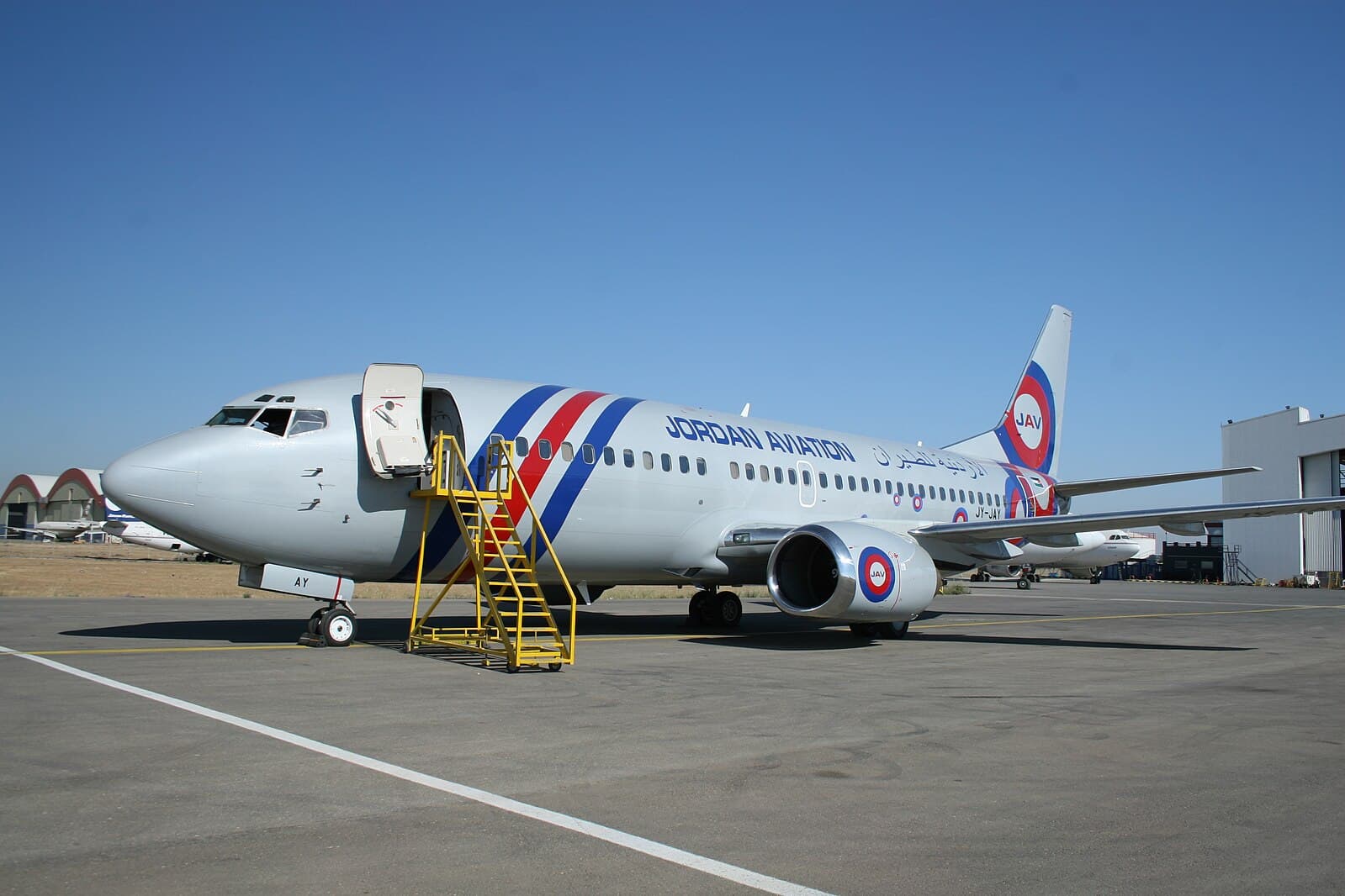 Boeing 767-200 JY-JAI