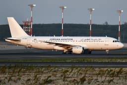 Airbus A320-200 JY-JAT