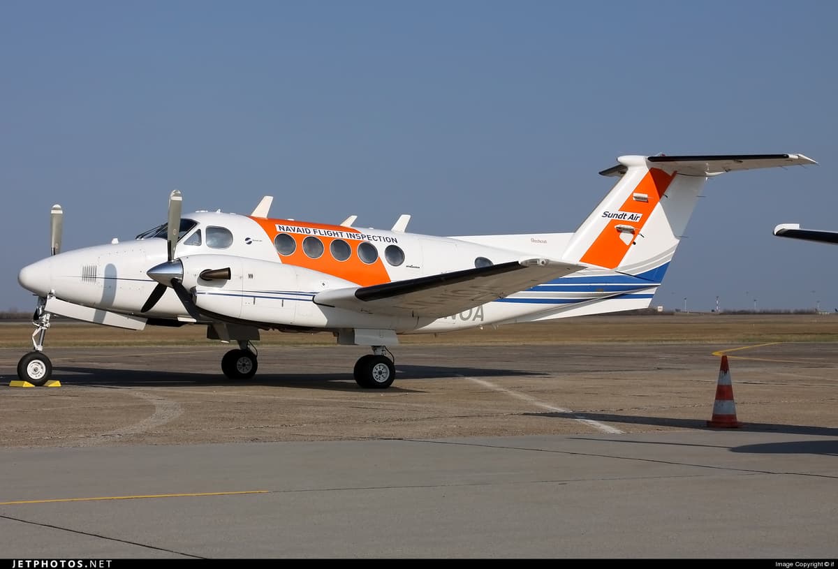 Beechcraft King Air 200 LN-NOA