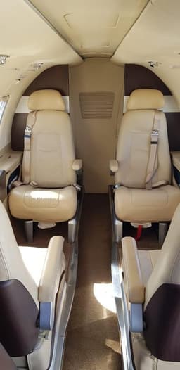 Embraer Phenom 100 LV-GUD
