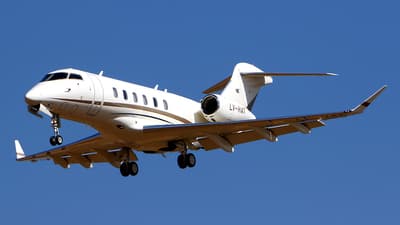 Challenger 350 LV-HAT