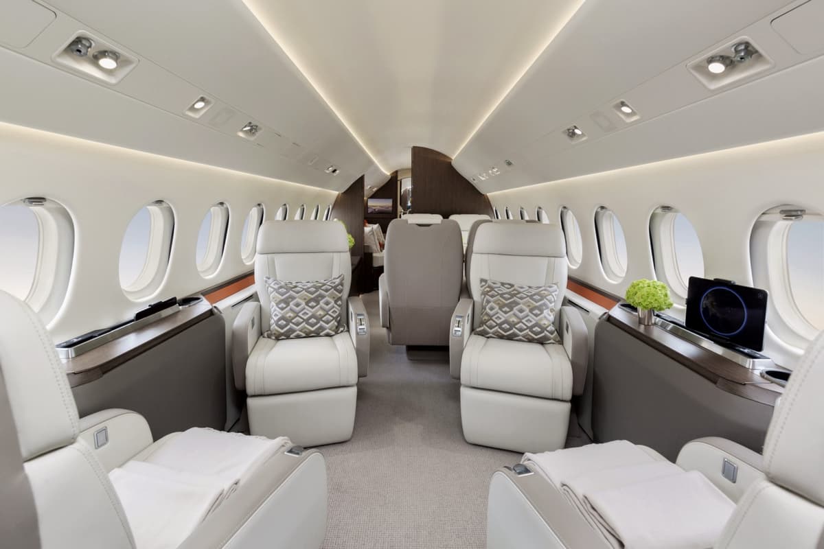 Falcon 900LX LX-DPR