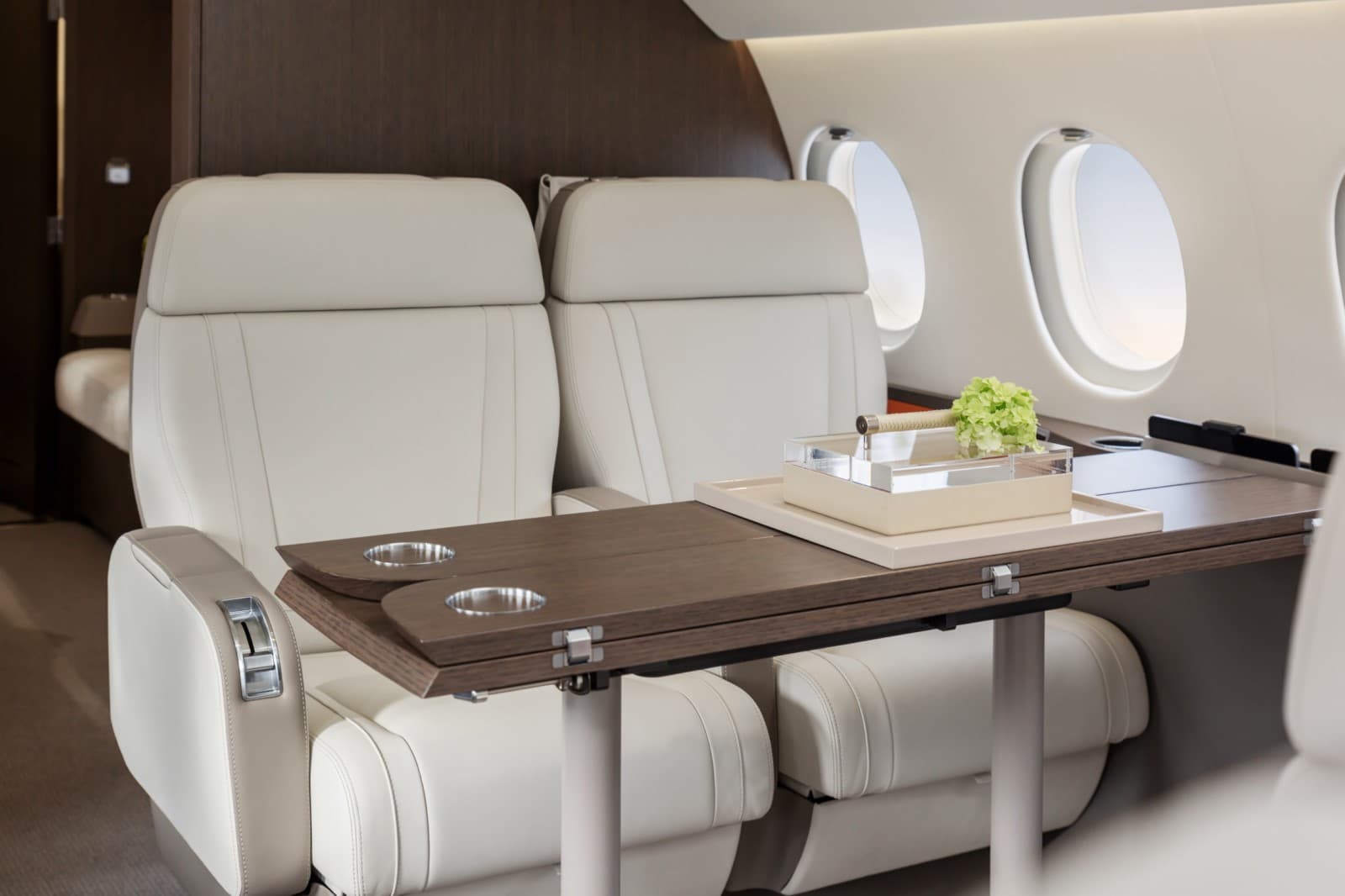 Falcon 900LX LX-DPR