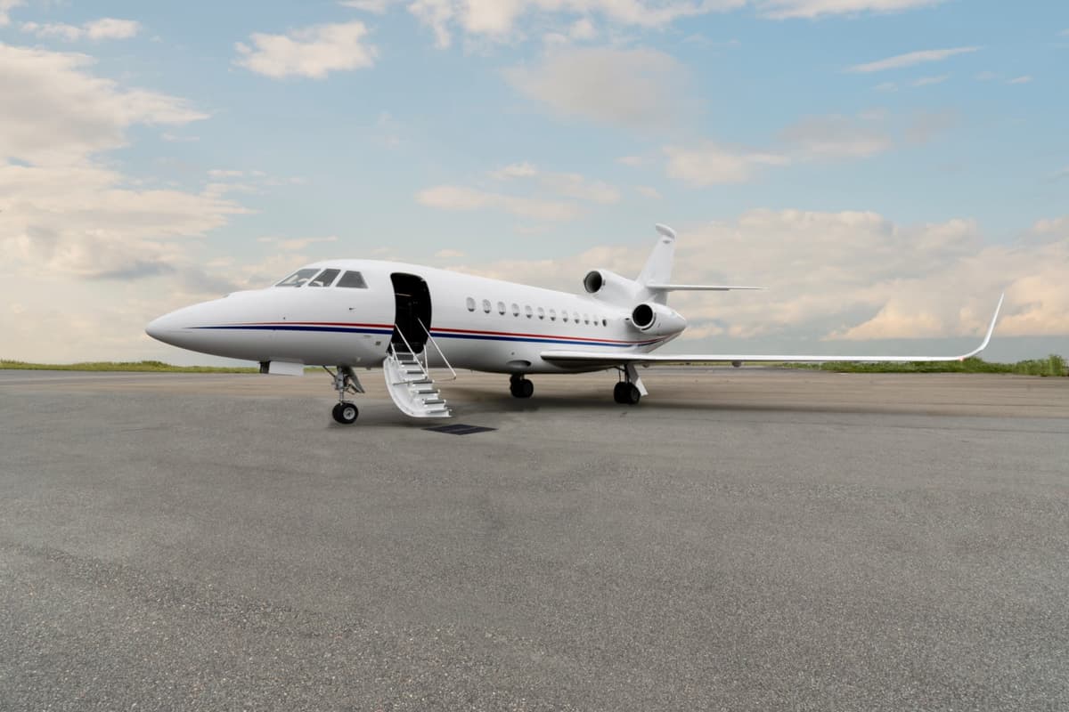 Falcon 900LX LX-EOS