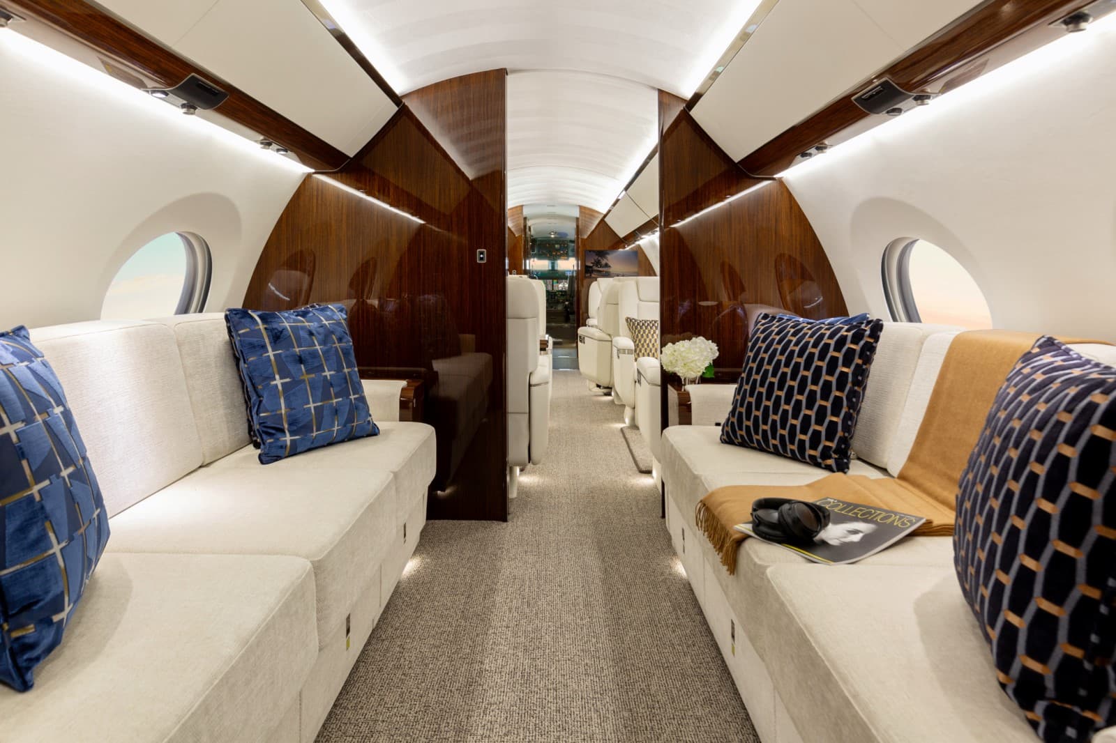 Gulfstream G650ER LX-ESO