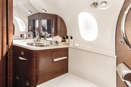 Falcon 7X LX-VAM