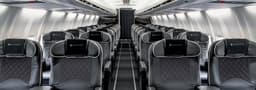 Boeing 737-300 LY-CHF