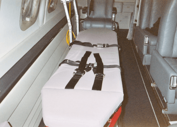 Piaggio Avanti II LZ-ORO