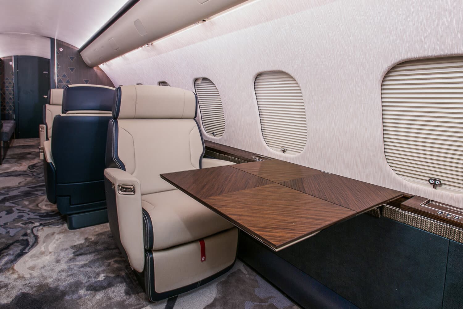 Global 5500 N101UD